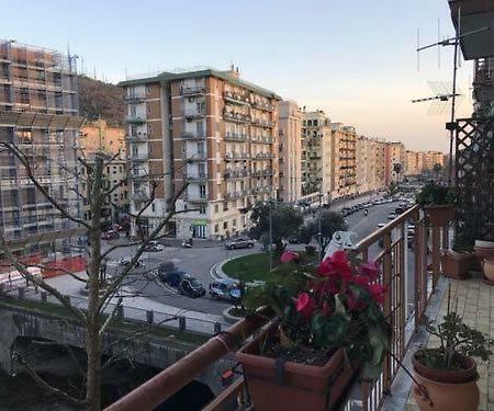 Casa Family & Friends Bed & Breakfast Salerno Eksteriør bilde