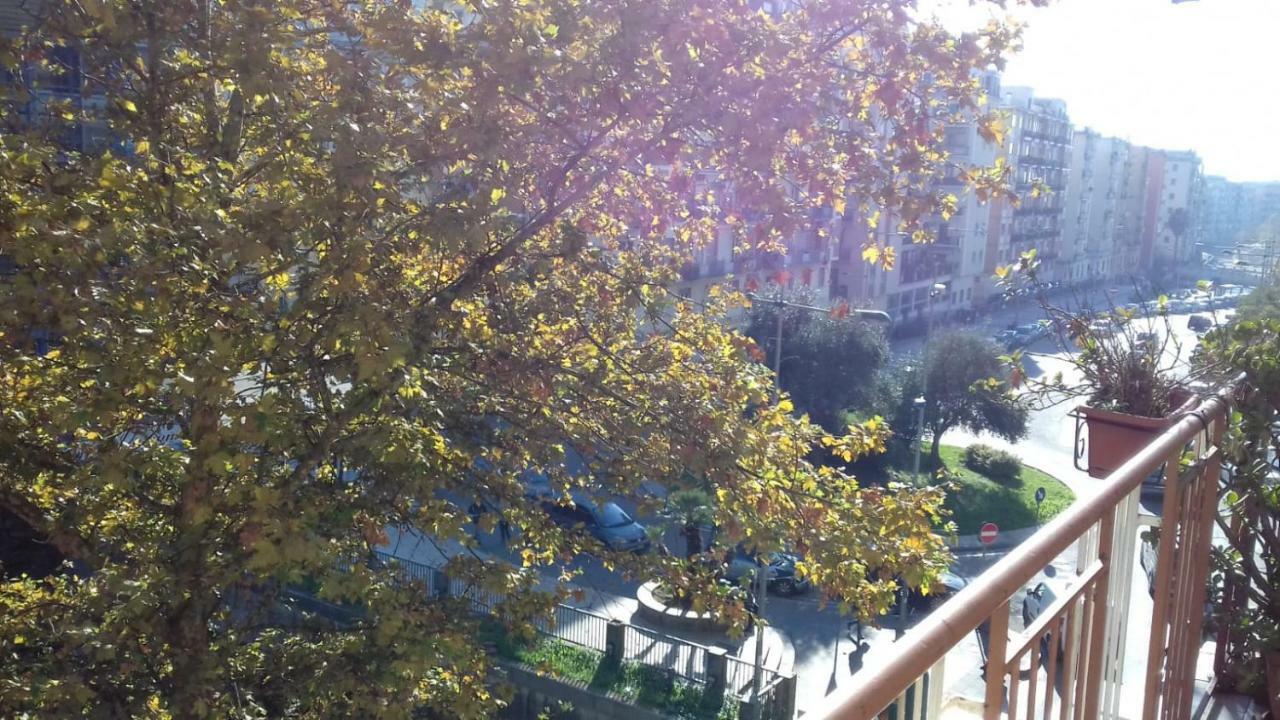 Casa Family & Friends Bed & Breakfast Salerno Eksteriør bilde