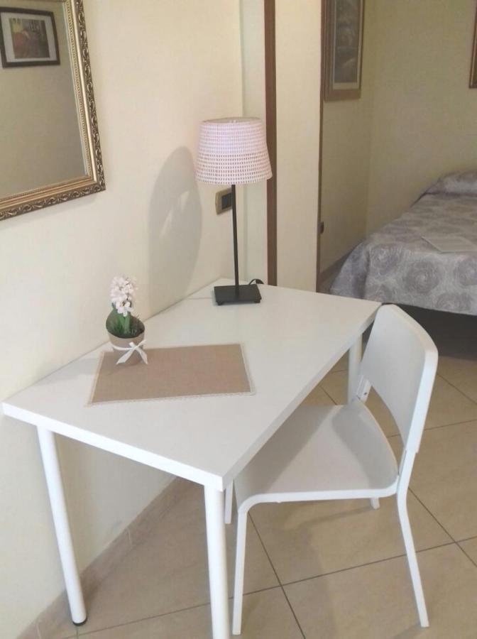 Casa Family & Friends Bed & Breakfast Salerno Eksteriør bilde