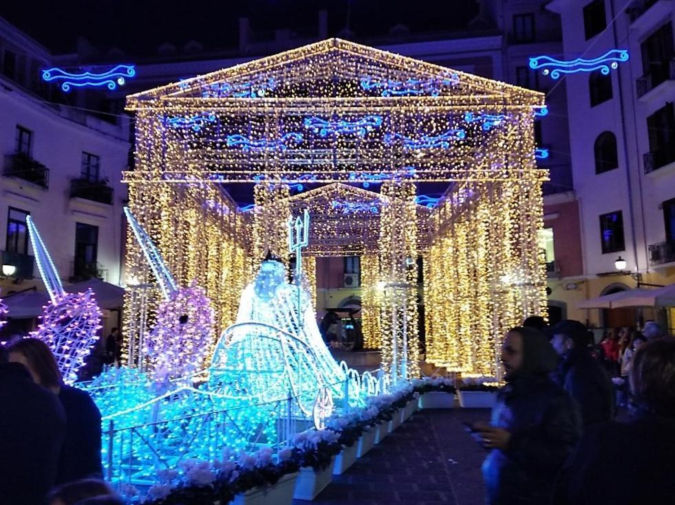 Casa Family & Friends Bed & Breakfast Salerno Eksteriør bilde